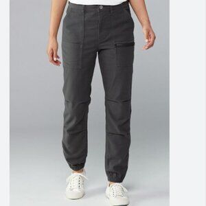 REI Women’s Trailsmith Joggers. Pirate Black. Size: 8